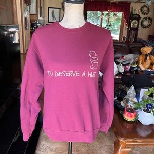 🐻Woman’s embroidered you deserve a hug 🐻 crewneck sweatshirt 🐻
